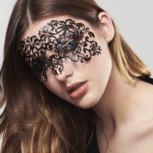 Маска на лицо Bijoux Indiscrets - Dalila Mask, виниловая, клеевое крепление, без завязок