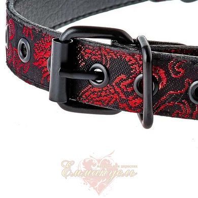 Кляп с отверстиями для дыхания Dream Toys Blaze Deluxe с красной вышивкой, пластиковый шар, регулируемый ремешок DT21533 фото