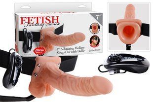 Men's Strap - 9 Zoll Vibrating Hollow Strap-on with Balls 61325912700000 &mdash; photos
